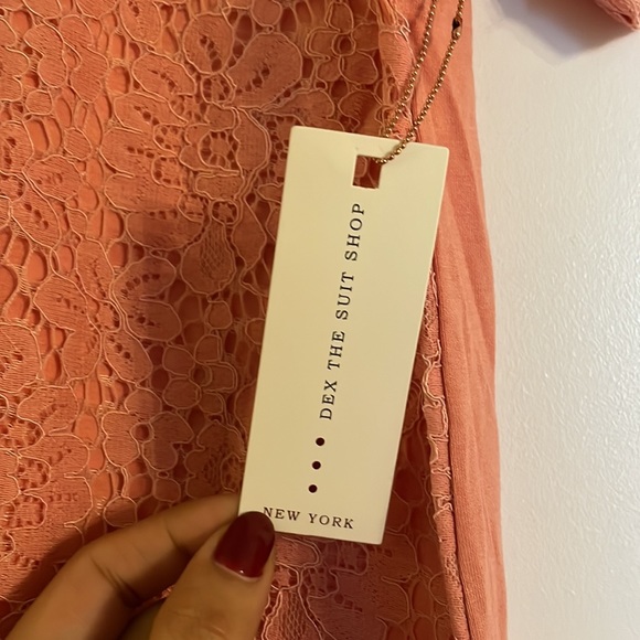 NWT. peach lace detailed tshirt. - Picture 2 of 5